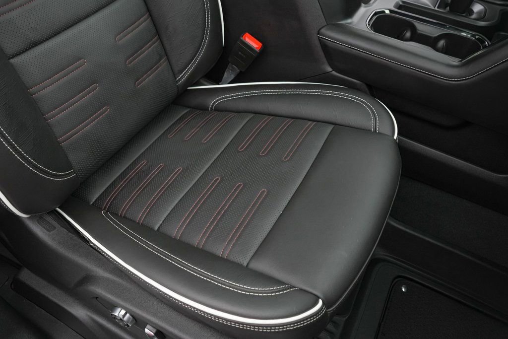 Used 2024 GMC Sierra 1500 AT4X AWD/4WD image 25