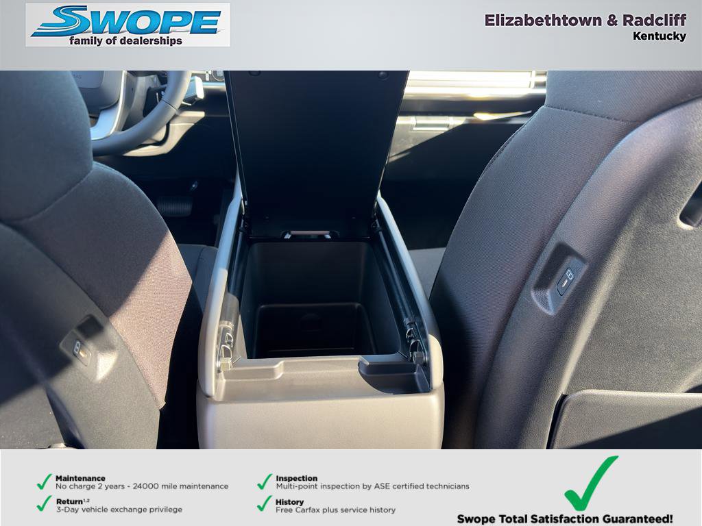 New 2026 Hyundai Santa Fe SE image 18