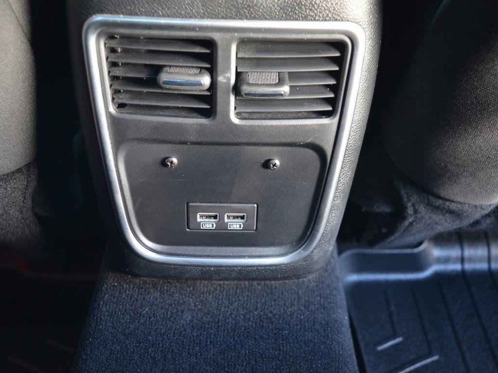 Used 2020 Dodge Charger SXT image 27