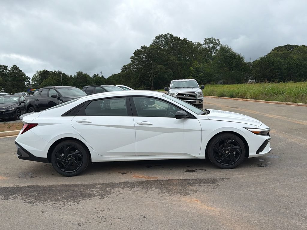 New 2026 Hyundai Elantra Sport FWD image 5