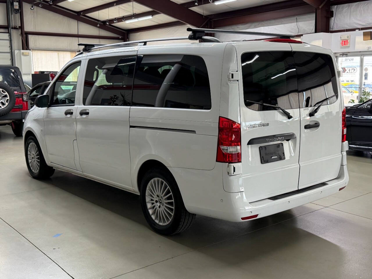 Used 2019 Mercedes-Benz Metris Passenger image 4