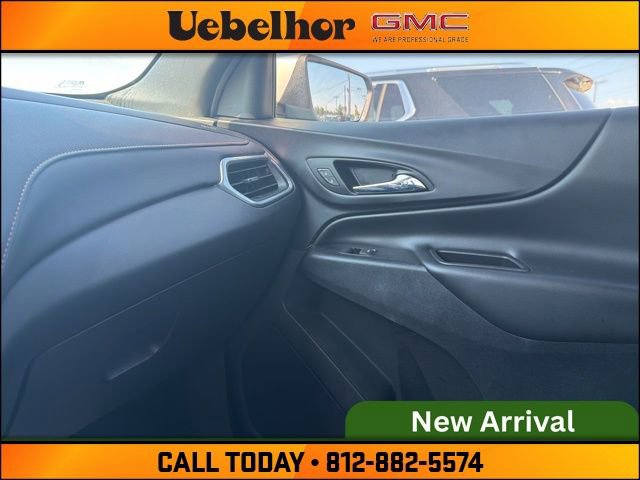 Used 2018 Chevrolet Equinox LT w/ Sun & Infotainment Package FWD image 32