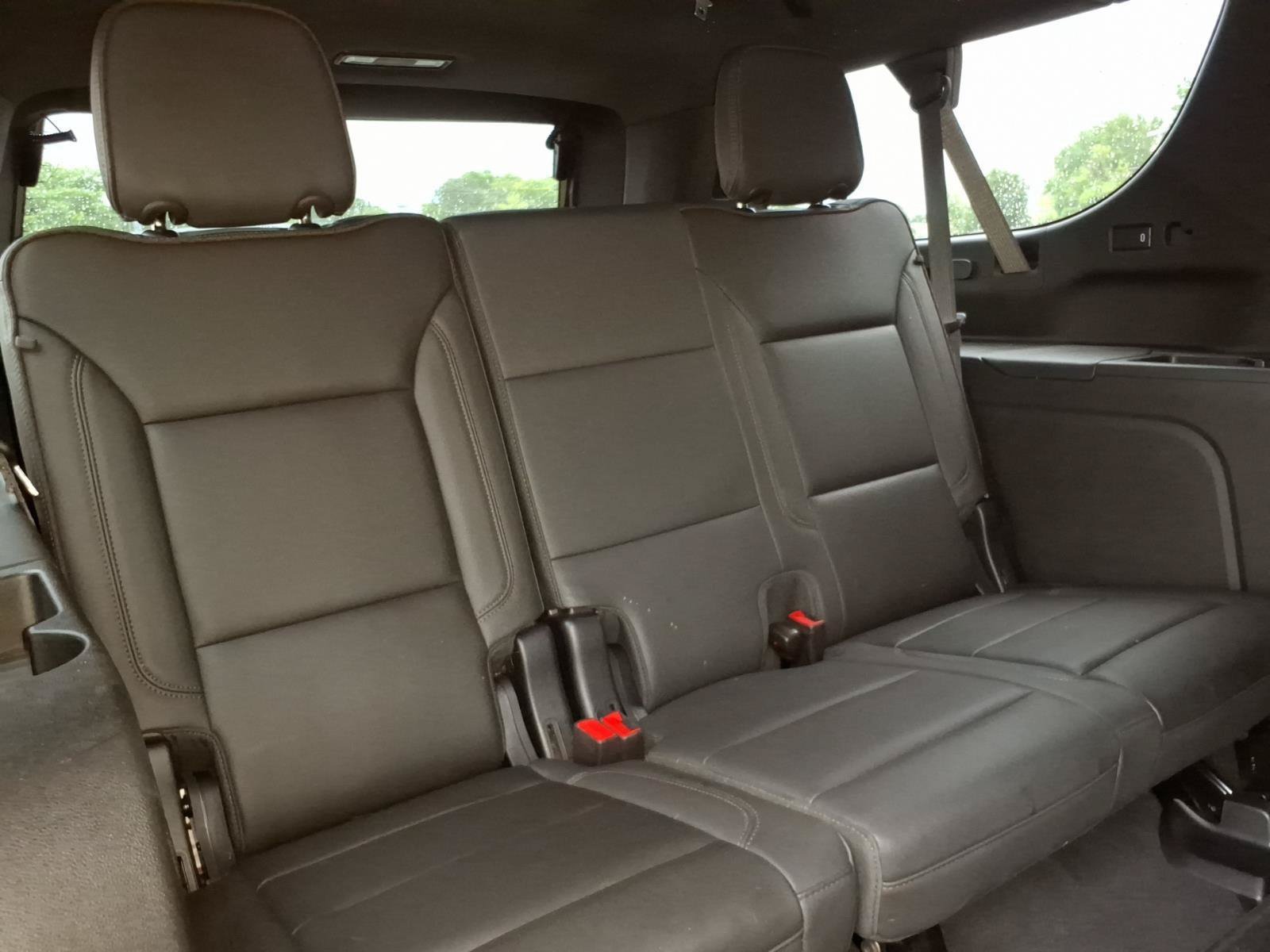 Used 2024 Chevrolet Suburban High Country w/ Advanced Technology Package AWD/4WD image 28
