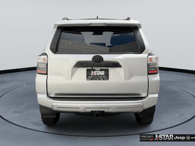 Used 2024 Toyota 4Runner TRD Off-Road Premium w/ Moonroof Package AWD/4WD image 6