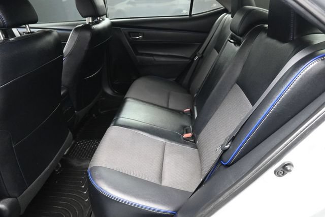 Used 2017 Toyota Corolla SE FWD image 7