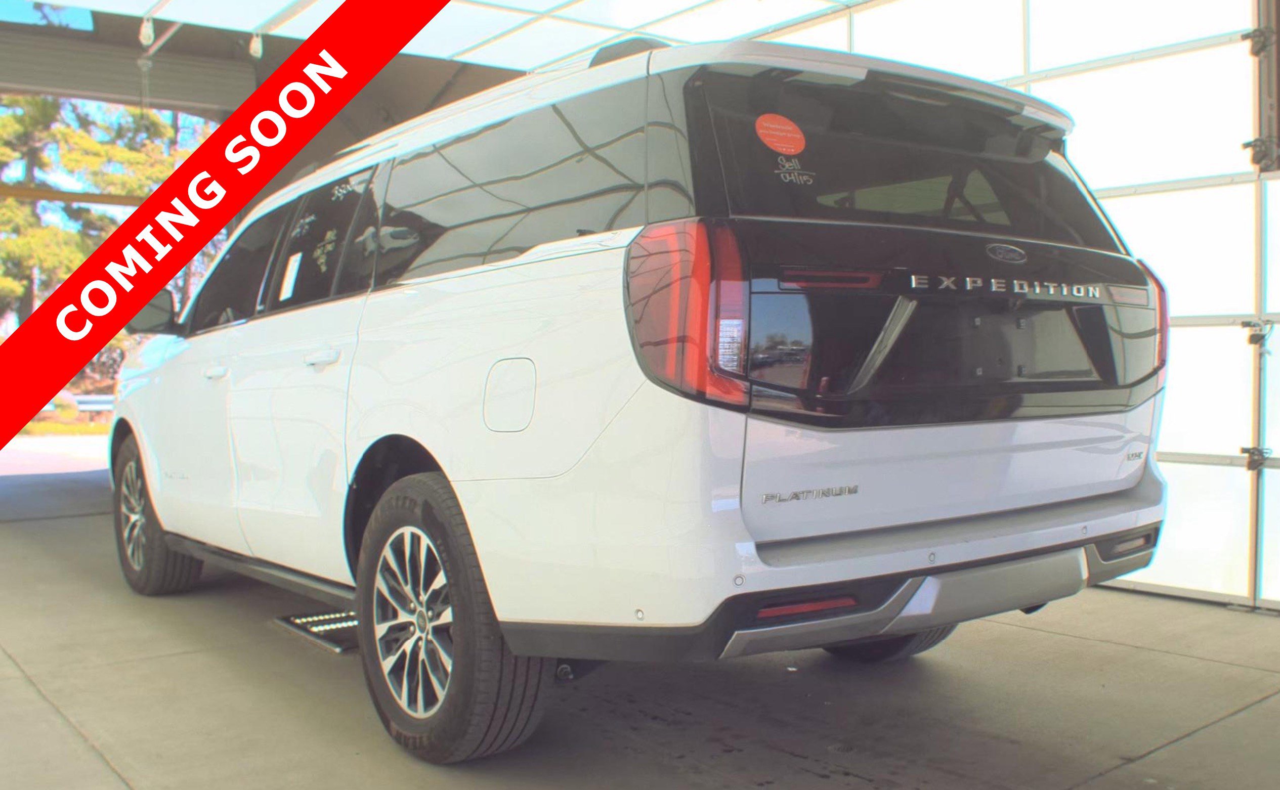 Used 2025 Ford Expedition Max Platinum AWD/4WD image 5