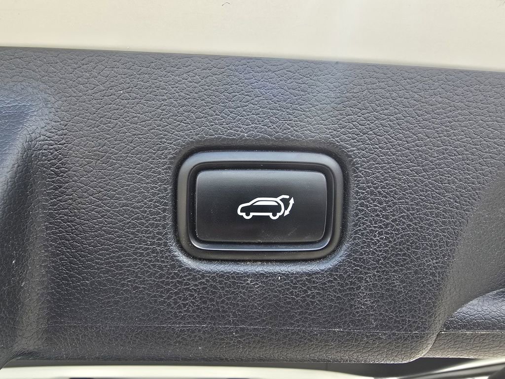 Used 2022 Hyundai Palisade SEL w/ Convenience Package AWD/4WD image 15