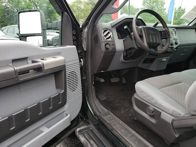 Used 2016 Ford F250 XLT w/ Snow Plow Prep Package AWD/4WD image 11