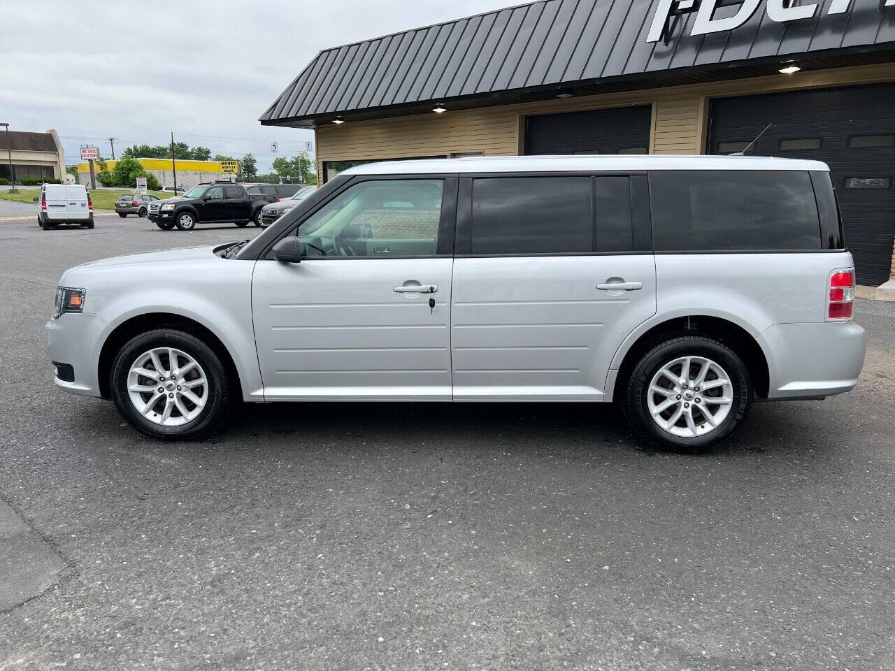 Used 2019 Ford Flex SE FWD image 8