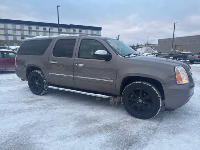 Used 2013 GMC Yukon XL Denali image 14