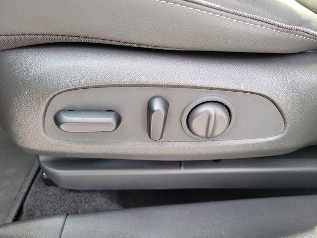 Used 2024 Buick Encore GX Sport Touring w/ Comfort Package FWD image 13