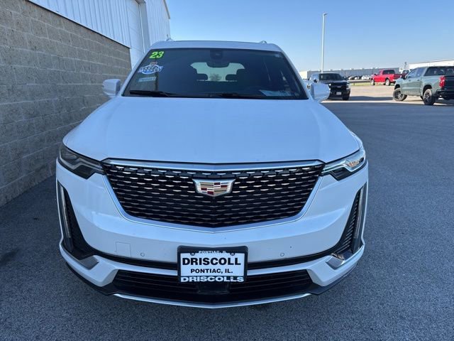 Used 2023 Cadillac XT6 Premium Luxury w/ Technology Package FWD image 3