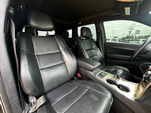 Used 2015 Jeep Grand Cherokee Summit AWD/4WD image 30