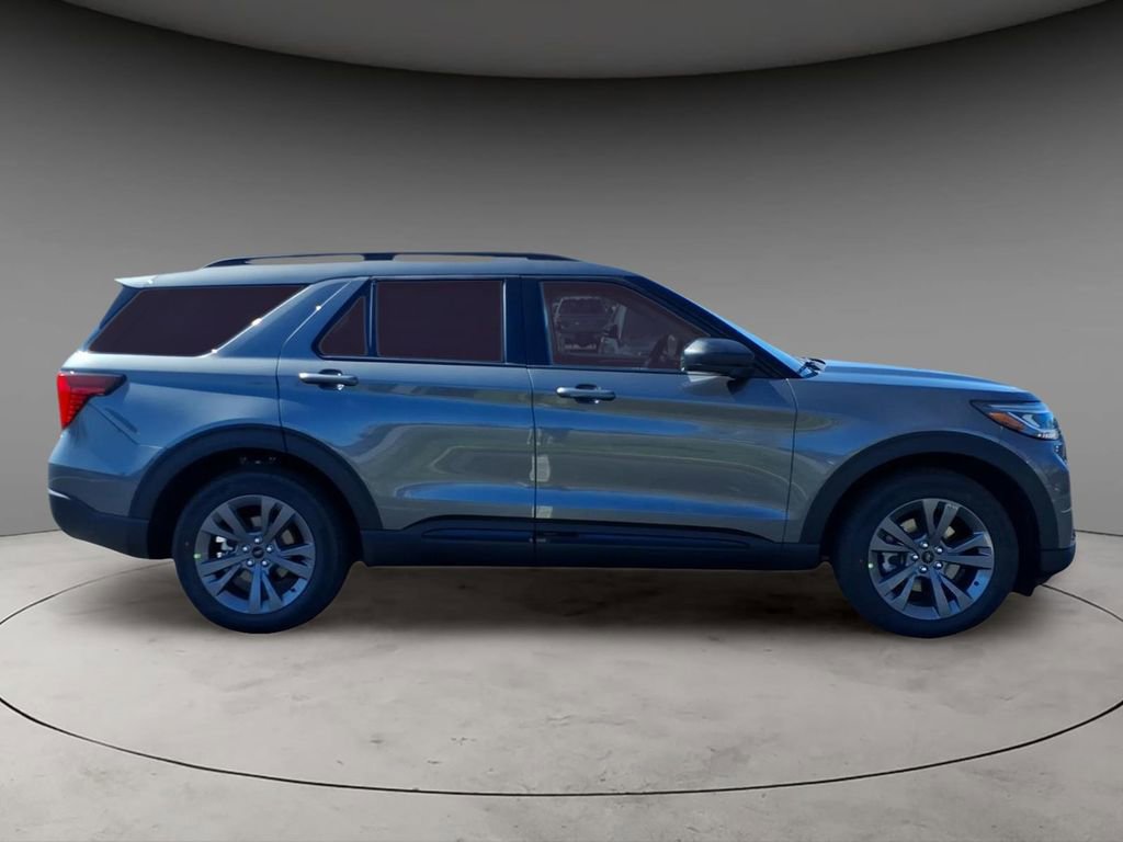 New 2026 Ford Explorer Active w/ Active Comfort Package image 9