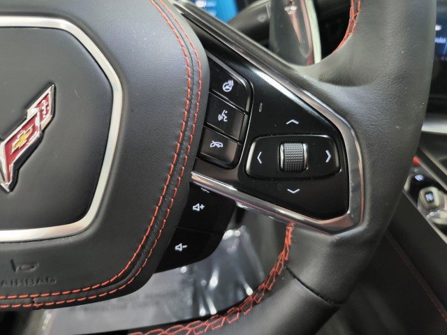 Used 2024 Chevrolet Corvette Stingray Premium Conv w/ Z51 Performance Package RWD image 21