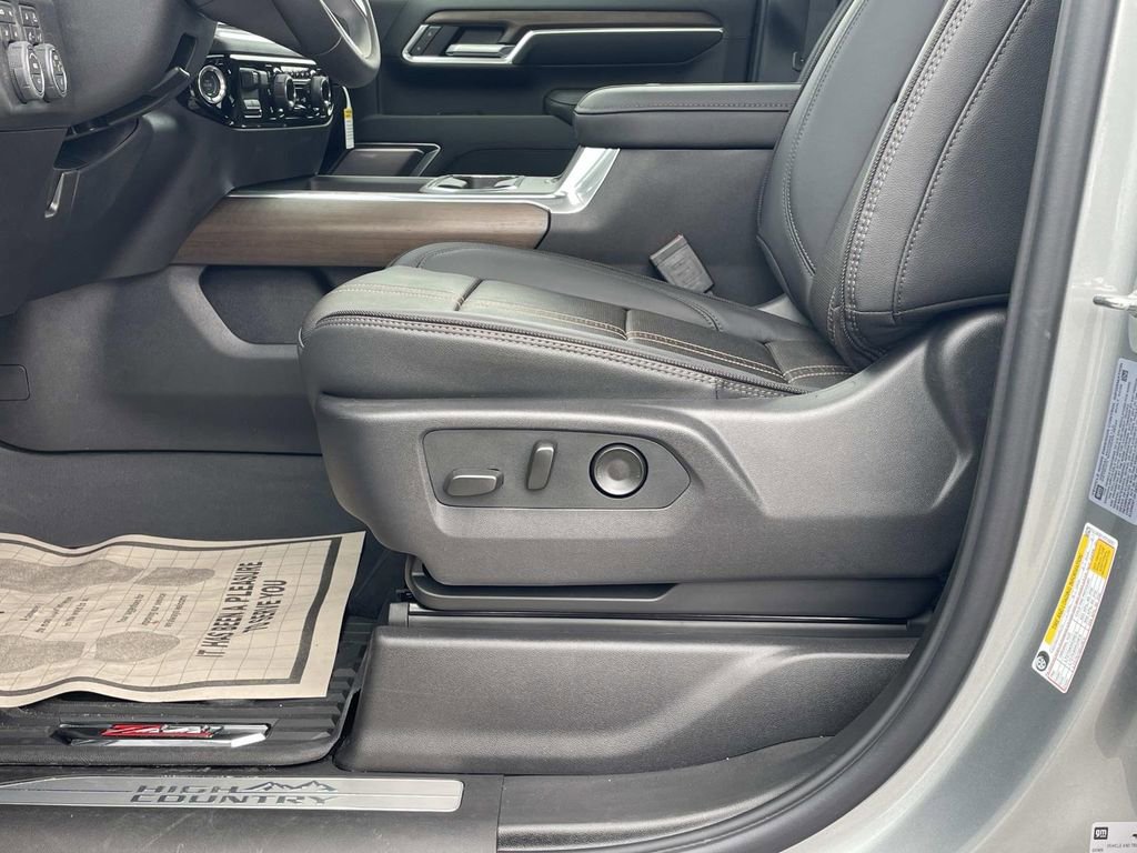 New 2026 Chevrolet Silverado 2500 High Country w/ High Country Premium Package image 16