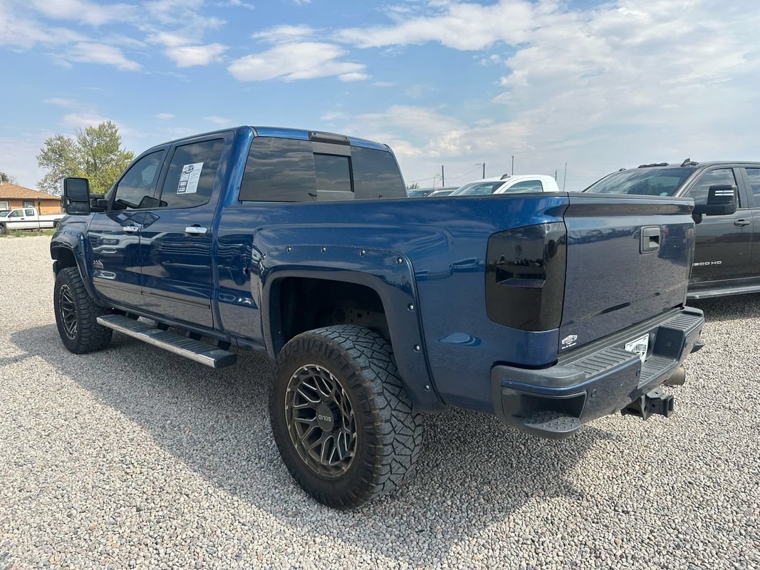Used 2015 Chevrolet Silverado 2500 High Country w/ Duramax Plus Package AWD/4WD image 7