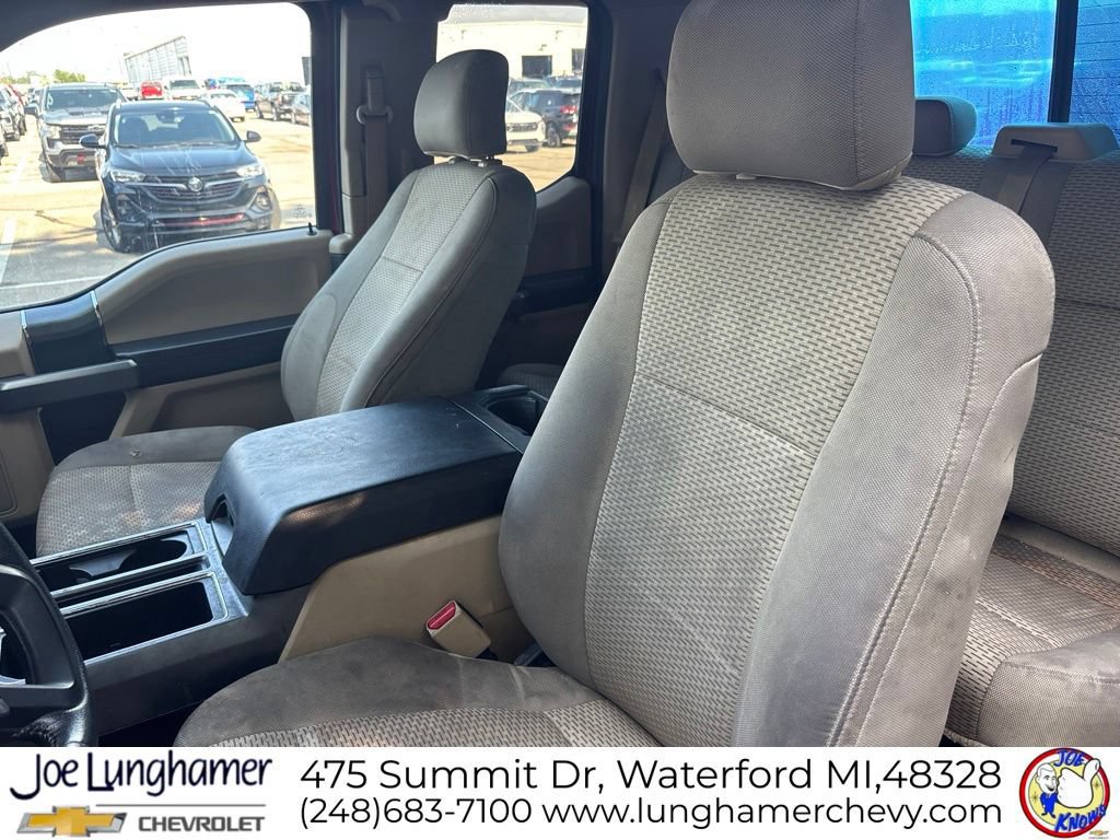 Used 2015 Ford F150 XLT w/ Equipment Group 302A Luxury AWD/4WD image 14