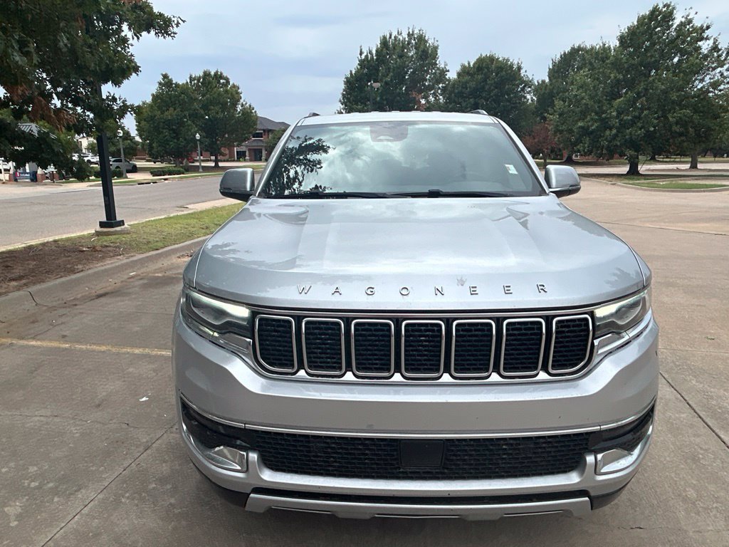 Used 2022 Jeep Wagoneer Series II AWD/4WD image 15