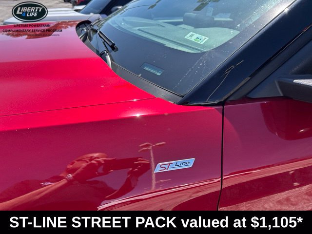 Used 2025 Ford Explorer ST-Line w/ Premium Package AWD/4WD image 4