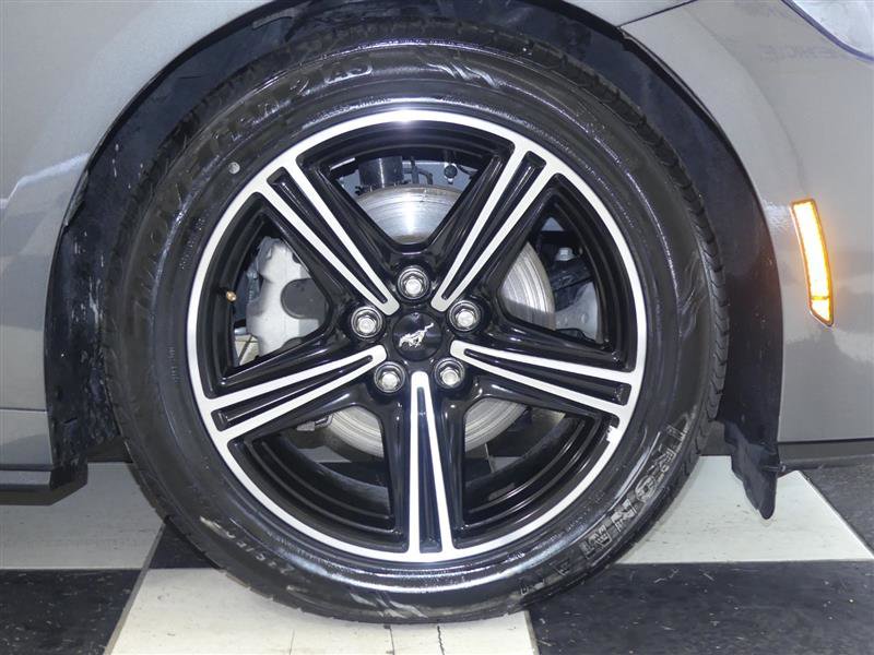 Used 2025 Ford Mustang Premium image 33