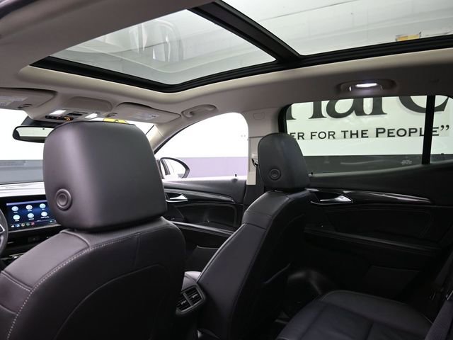 Used 2021 Buick Envision Essence w/ Technology Package I AWD/4WD image 24