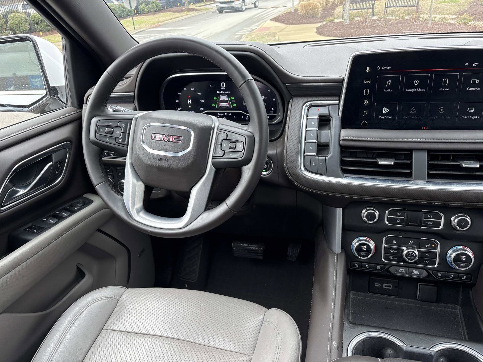 Certified 2023 GMC Yukon SLT w/ SLT Luxury Package image 28