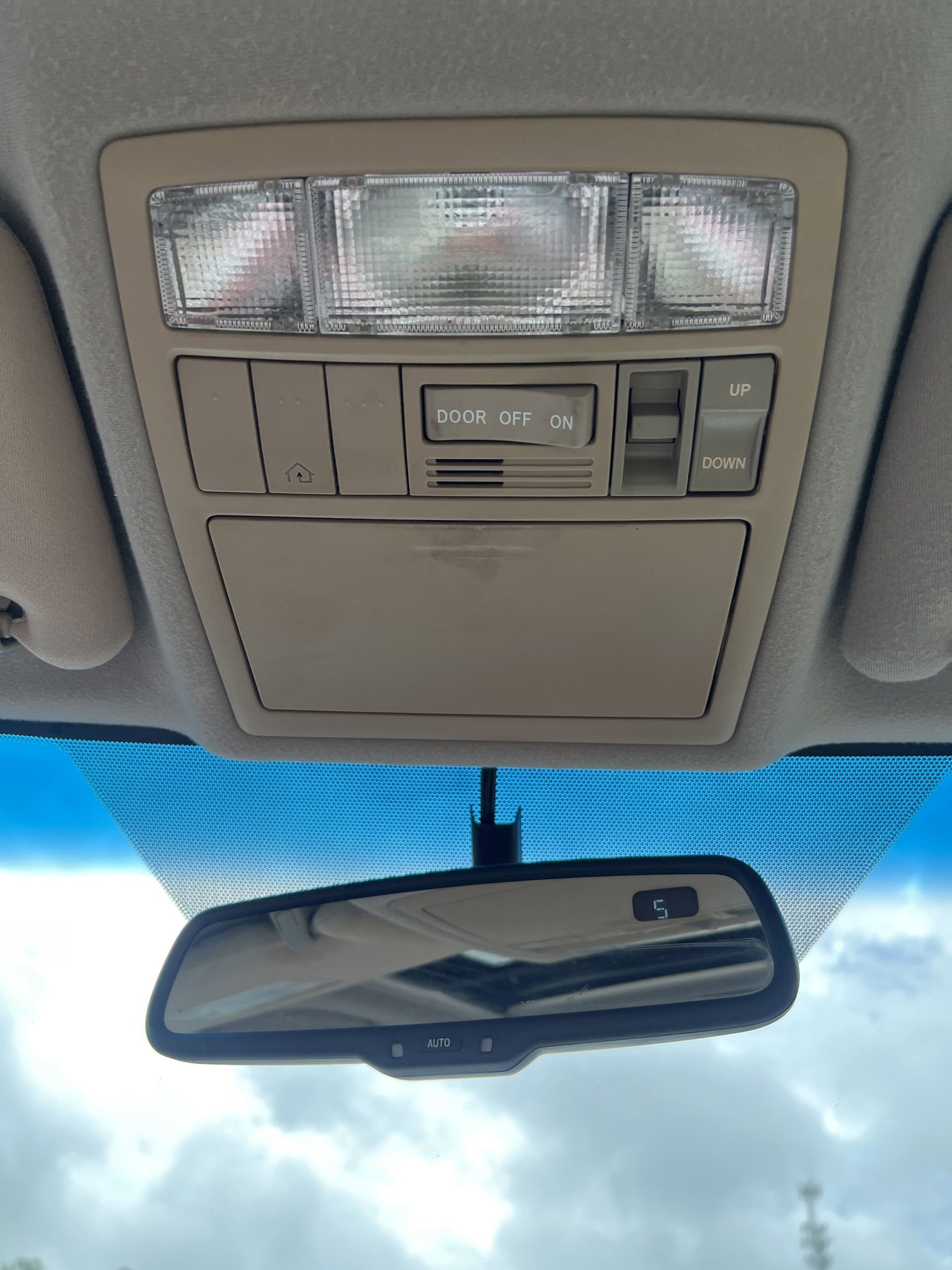 Used 2009 Toyota Camry FWD image 13