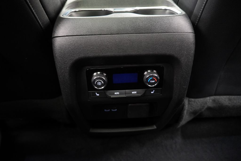 Used 2024 Chevrolet Traverse RS w/ LPO, Floor Liner Package AWD/4WD image 18