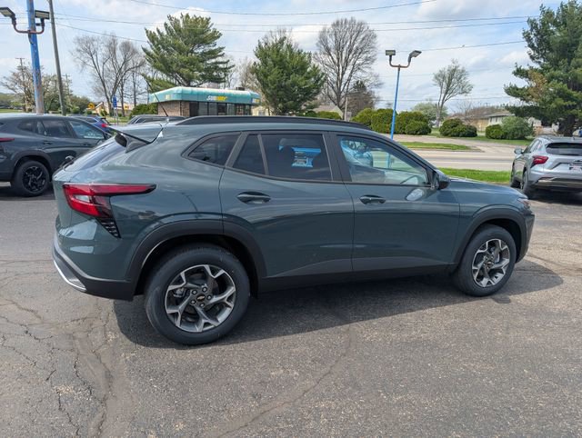 New 2026 Chevrolet Trax LT w/ Driver Confidence Package image 8