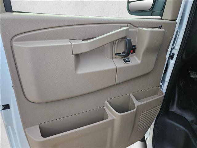 New 2026 Chevrolet Express 2500 w/ Driver Convenience Package RWD image 9