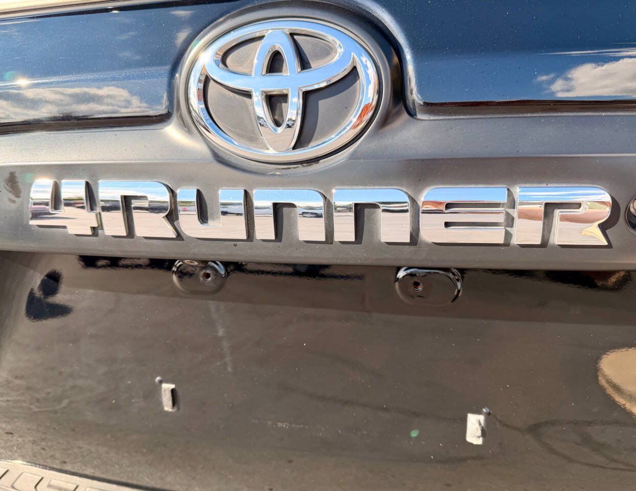 Used 2016 Toyota 4Runner Trail AWD/4WD image 6