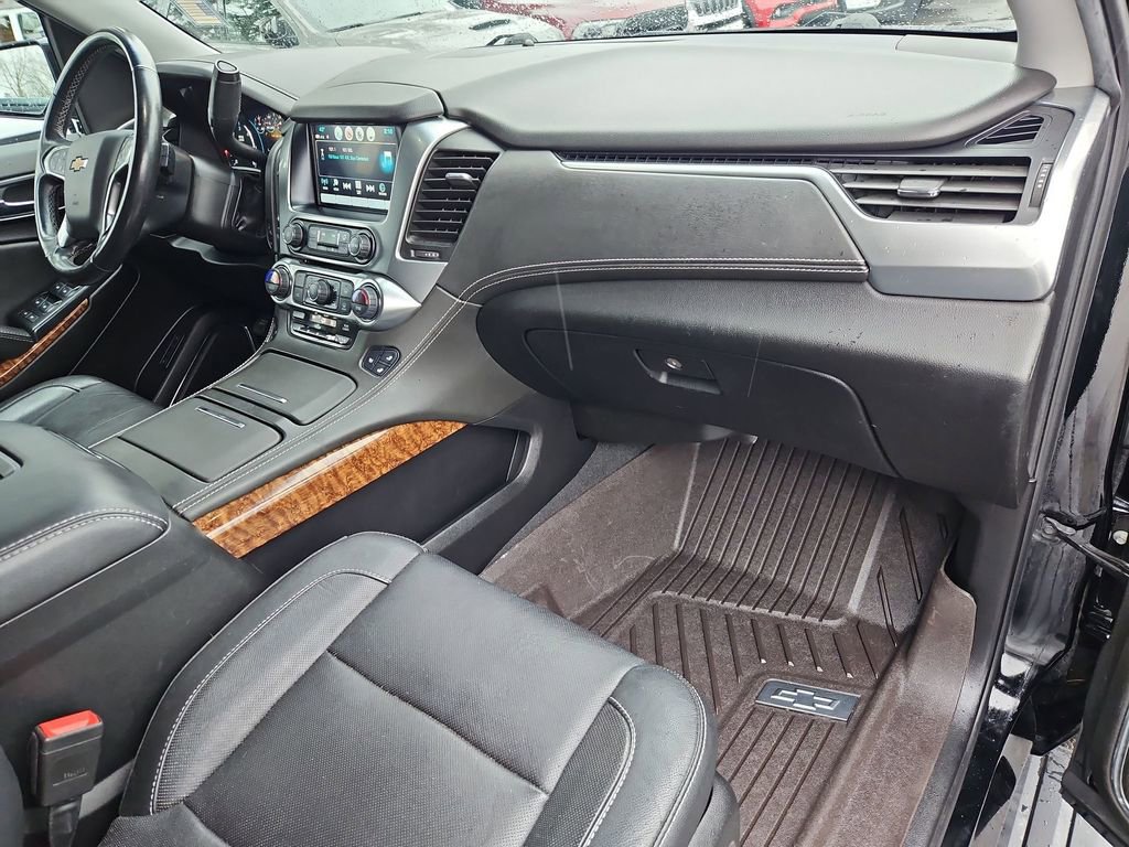 Used 2020 Chevrolet Suburban Premier w/ Max Trailering Package image 17