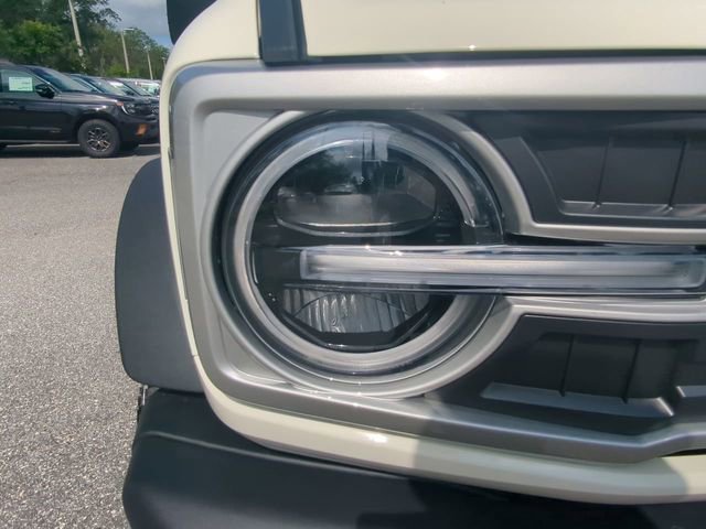 New 2026 Ford Bronco Outer Banks w/ Sasquatch Package AWD/4WD image 11