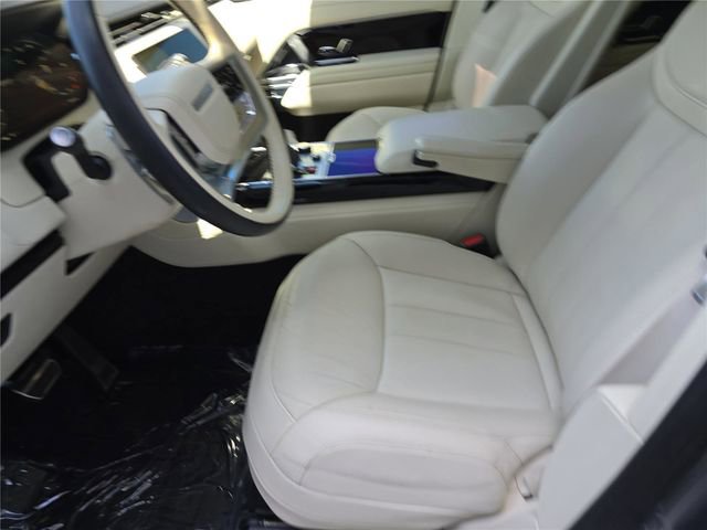 Used 2023 Land Rover Range Rover SE image 23