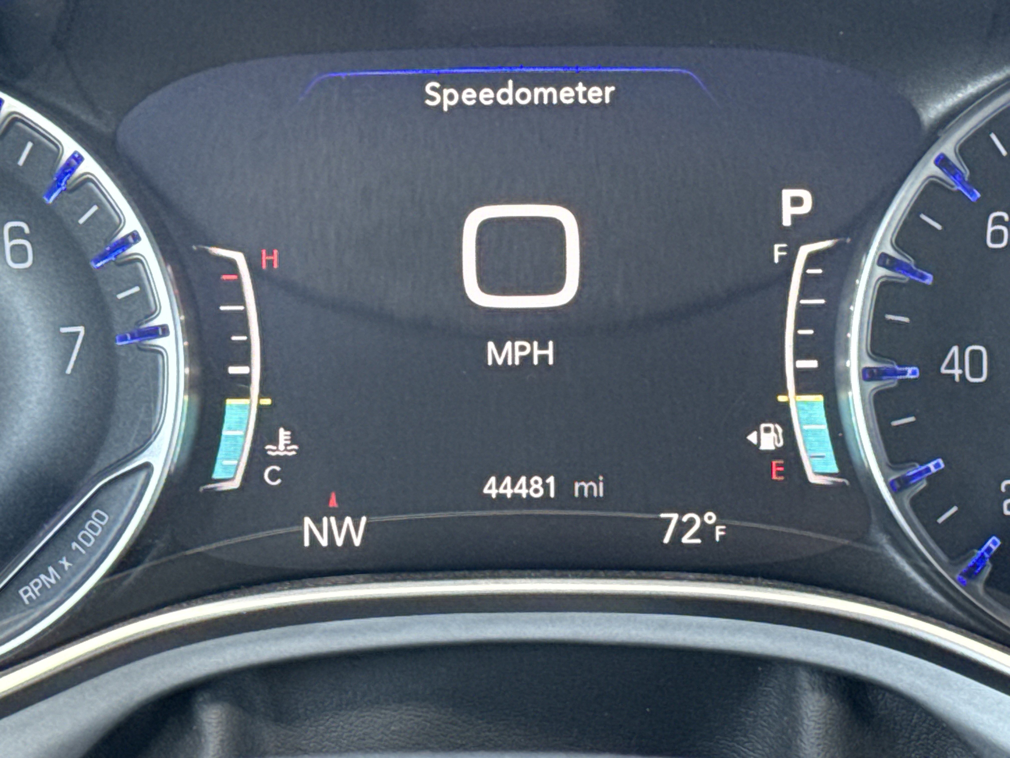 Used 2025 Chrysler Pacifica Limited FWD image 30