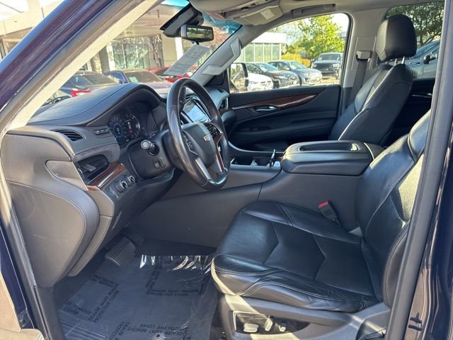 Used 2019 Cadillac Escalade Premium Luxury image 21