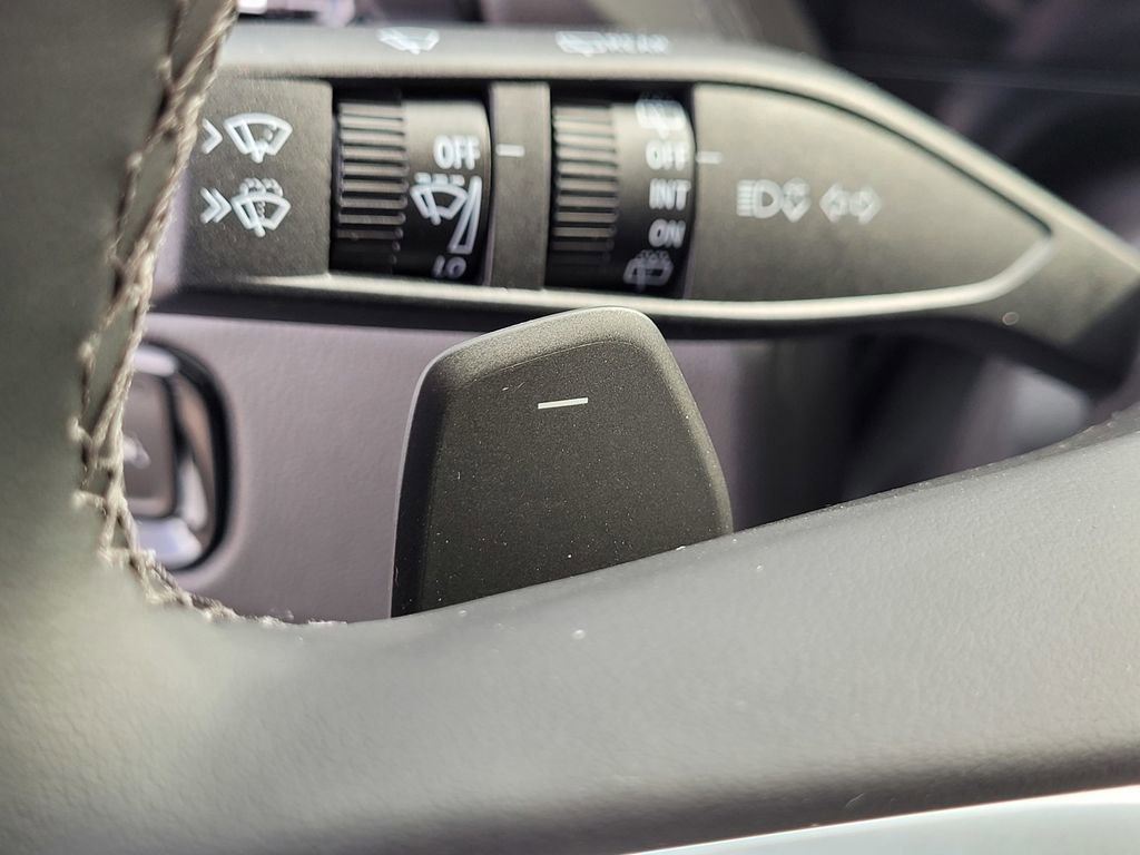 New 2026 GMC Yukon XL Denali w/ Denali Reserve Package image 20