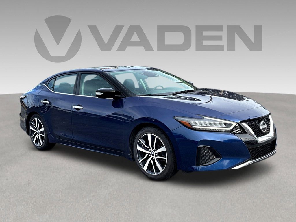 Used 2023 Nissan Maxima SV w/ Floor Mat Group