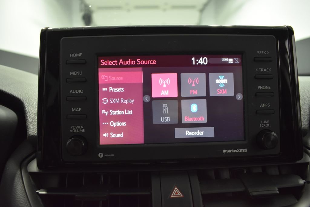 Used 2022 Toyota RAV4 LE AWD/4WD image 19
