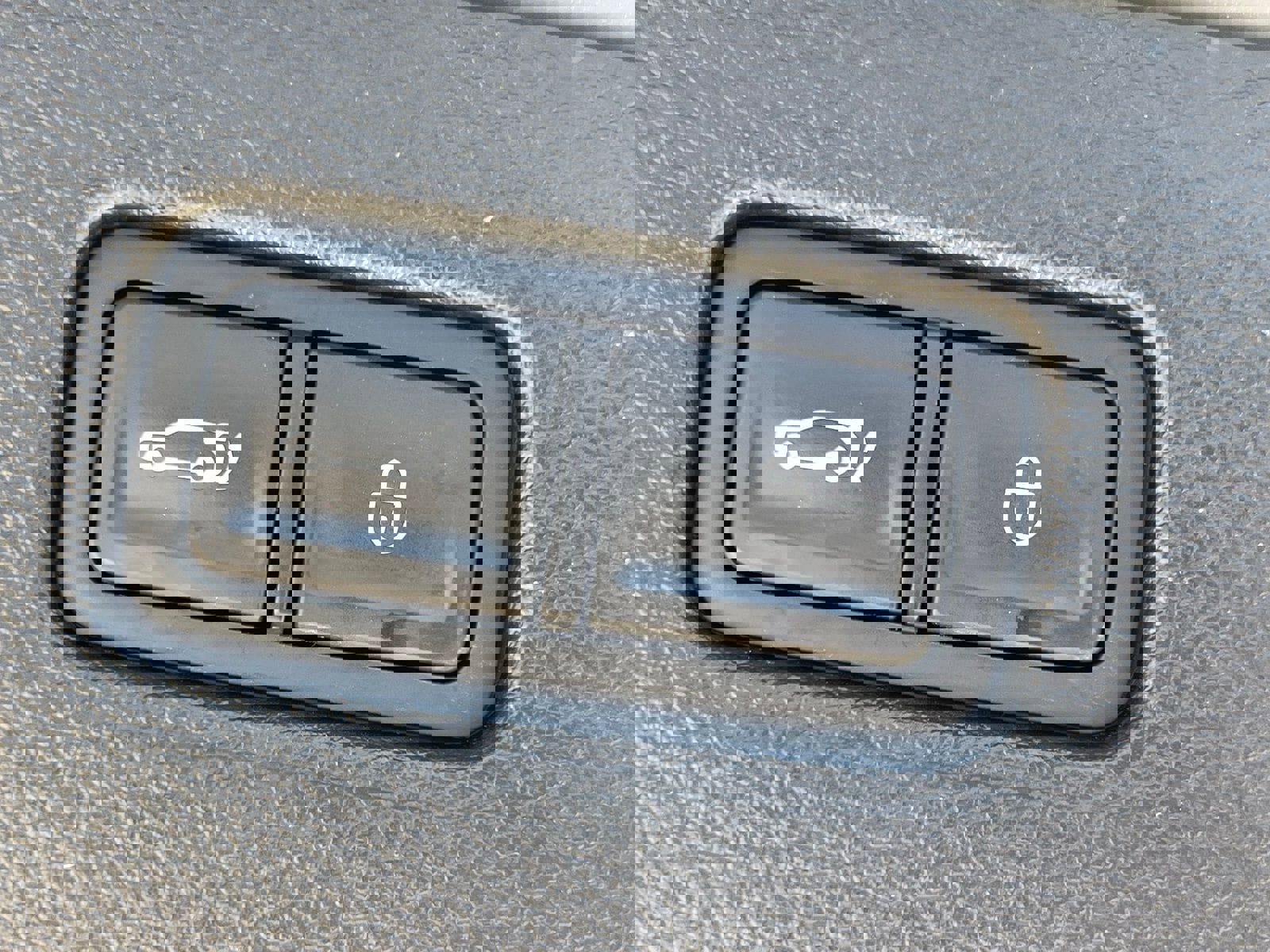 Used 2024 Genesis GV80 2.5T image 16