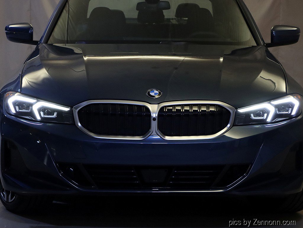 Certified 2025 BMW 330i xDrive Sedan image 6