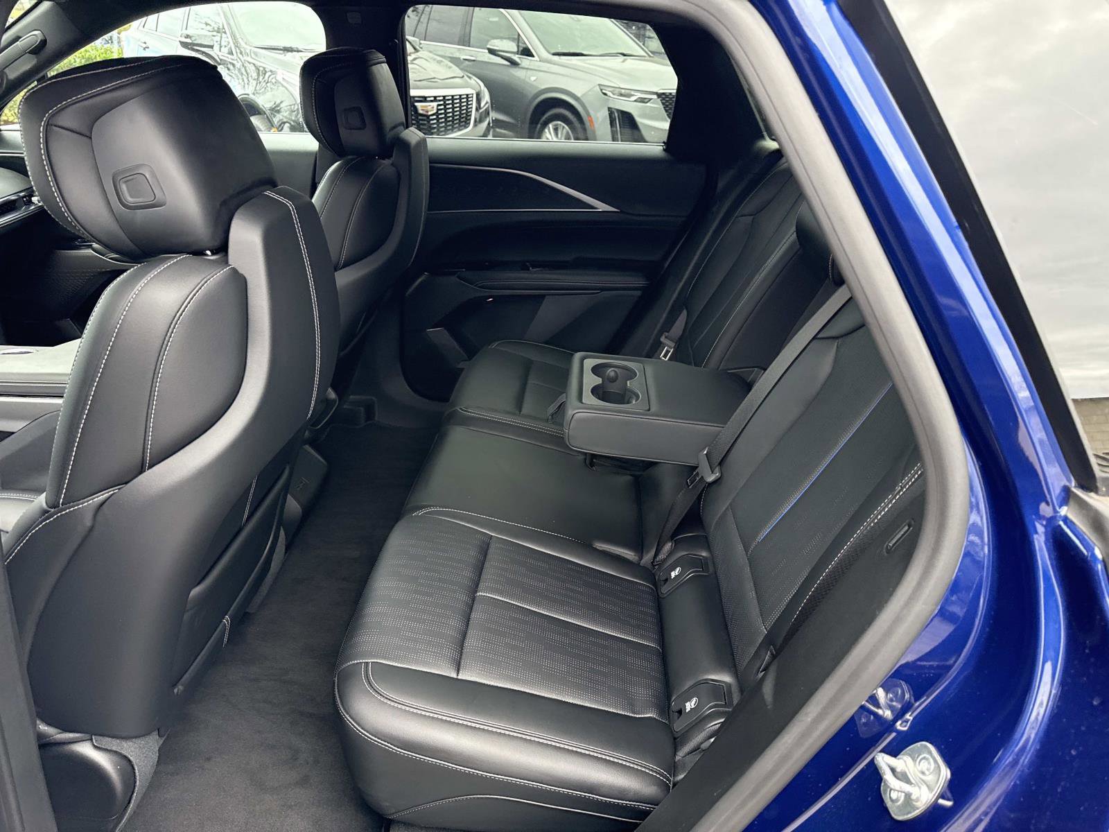 Used 2025 Cadillac Lyriq Sport image 14