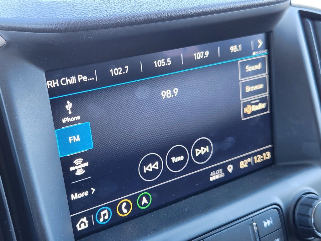 Used 2019 GMC Terrain Denali w/ Advanced Safety Package image 21