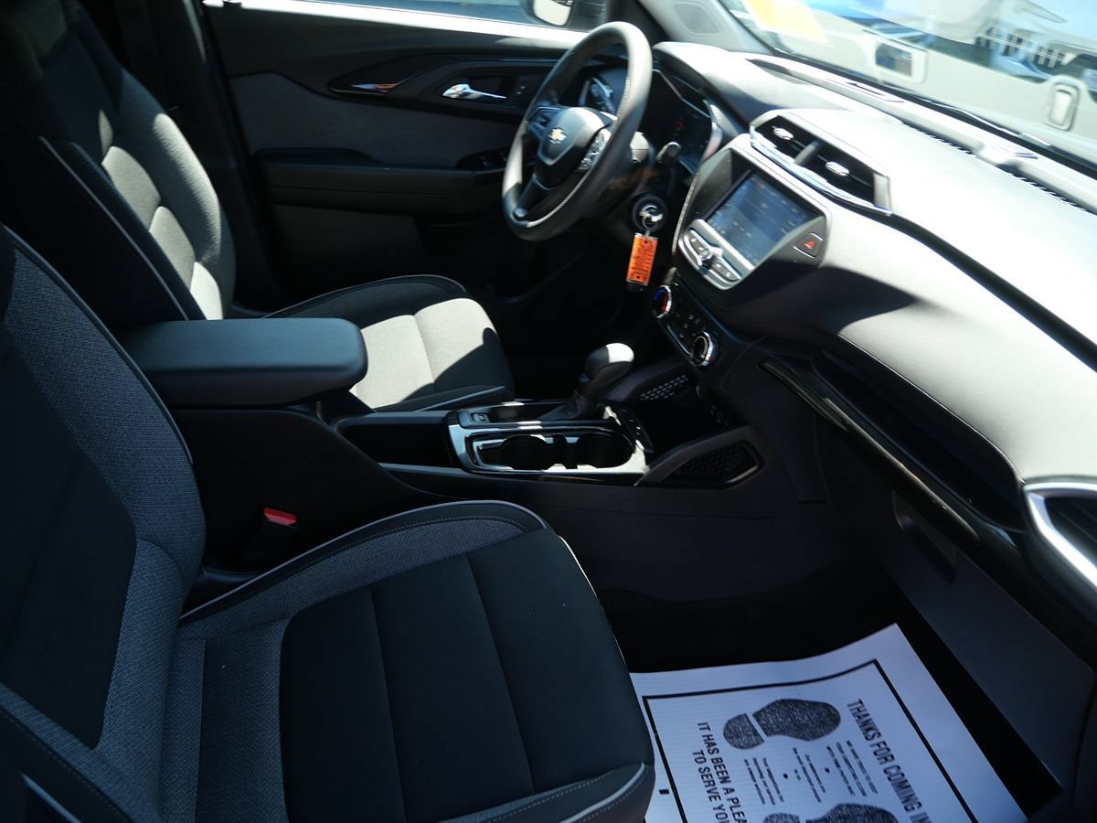 Used 2021 Chevrolet TrailBlazer LS FWD image 27