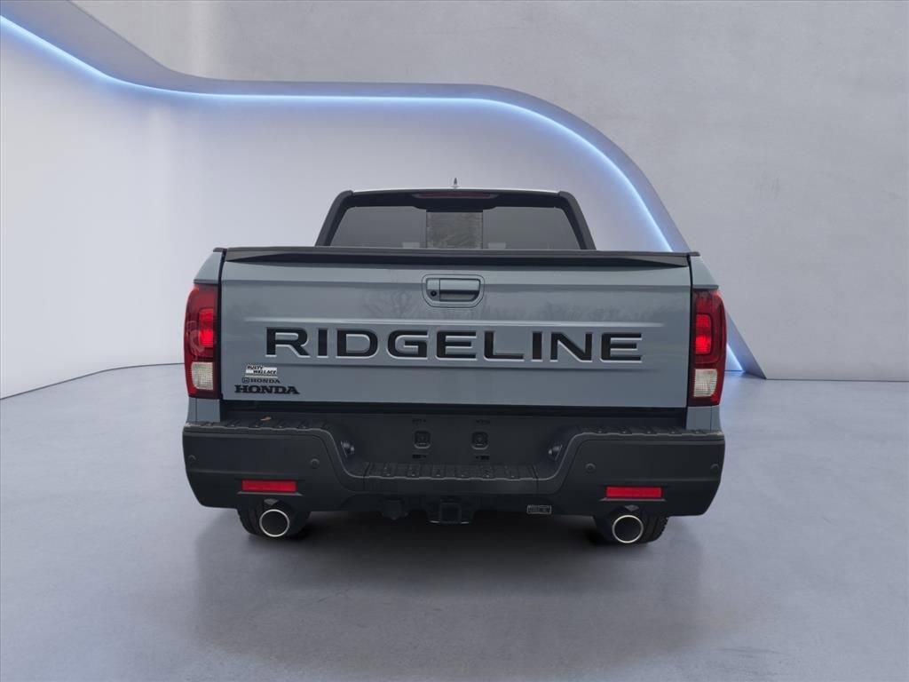 New 2026 Honda Ridgeline Black Edition image 4