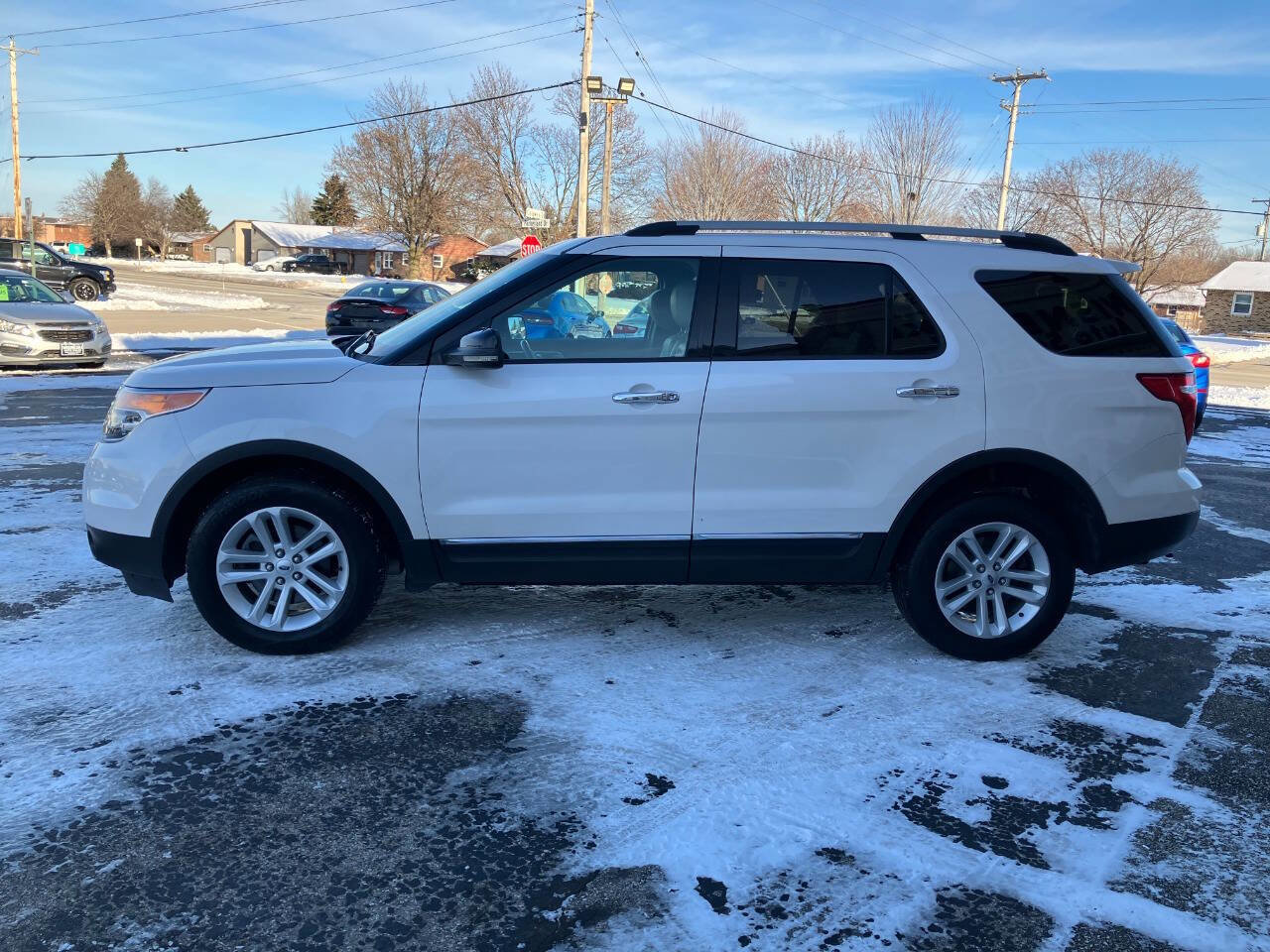 Used 2013 Ford Explorer XLT image 6
