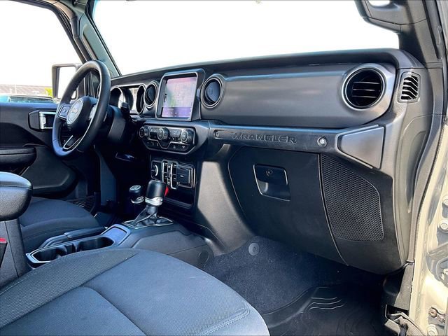 Used 2023 Jeep Wrangler Unlimited Sport AWD/4WD image 14