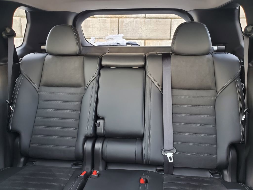 Used 2024 Mitsubishi Outlander SE image 41