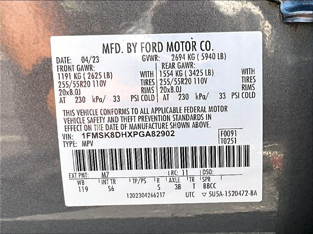 Used 2023 Ford Explorer XLT w/ Equipment Group 202A AWD/4WD image 37